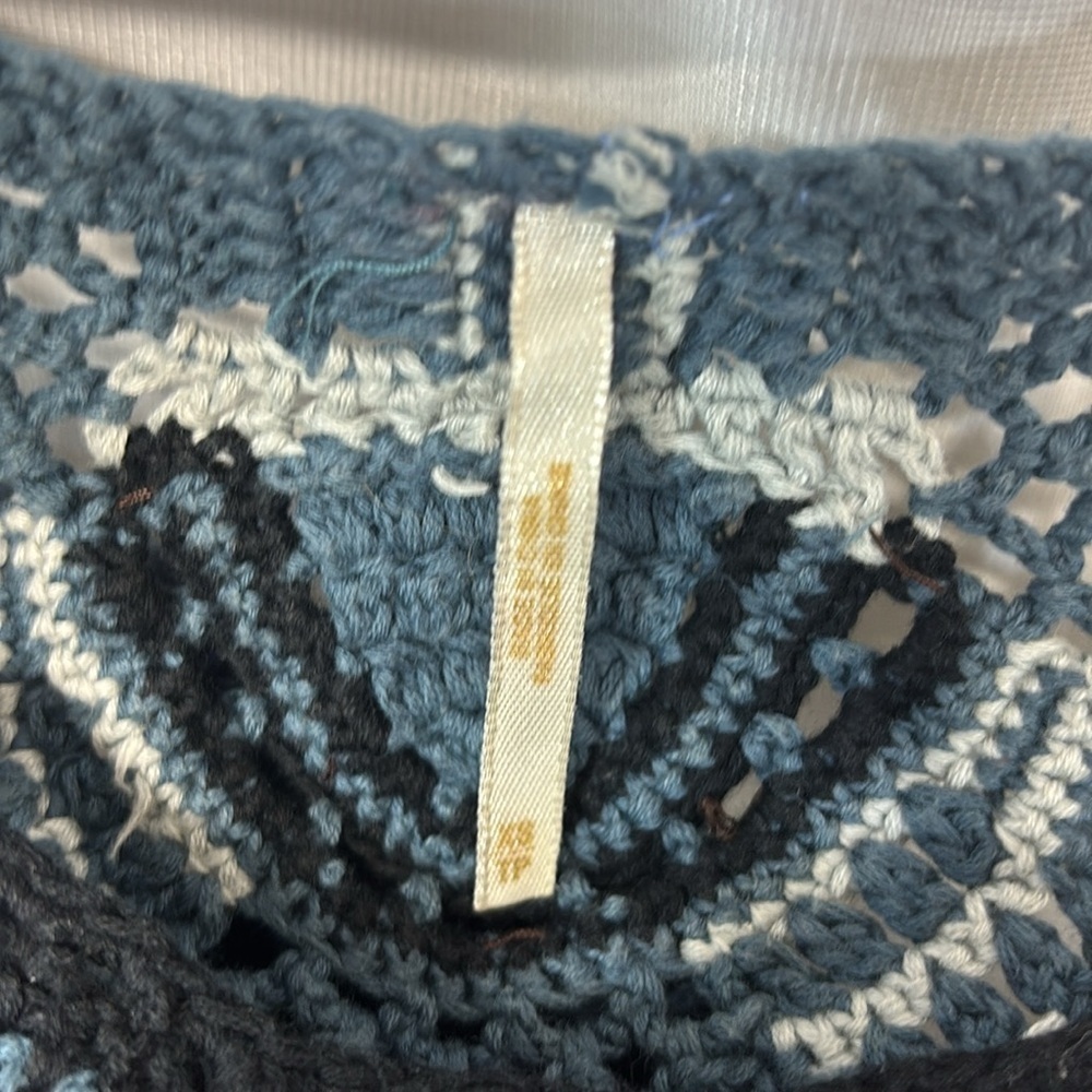 FREE PEOPLE Shades of Blue Crochet Hand Beaded Knit
Mini  skater Dress xs - Picture 9 of 12